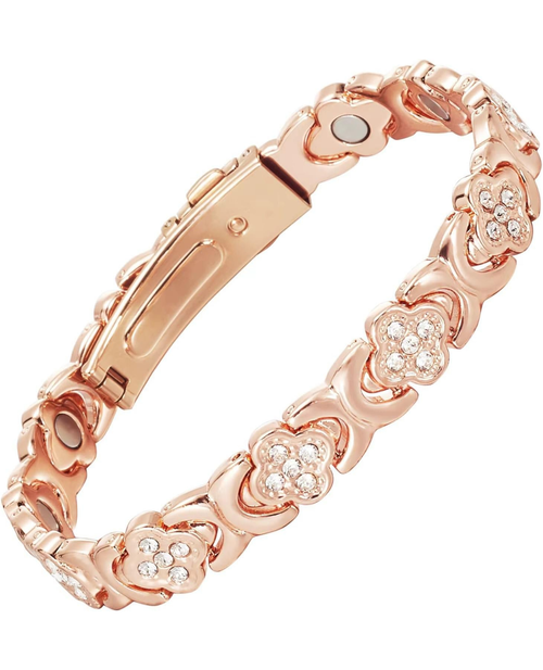 Copper magnetic bracelet with a four-leaf clover charm